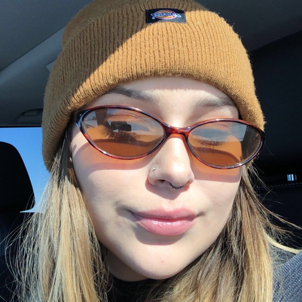 Brown sunglasses